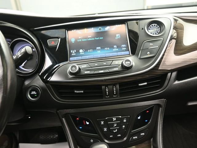 Used 2019 Buick Envision Essence w/ LPO, Active Package image 10