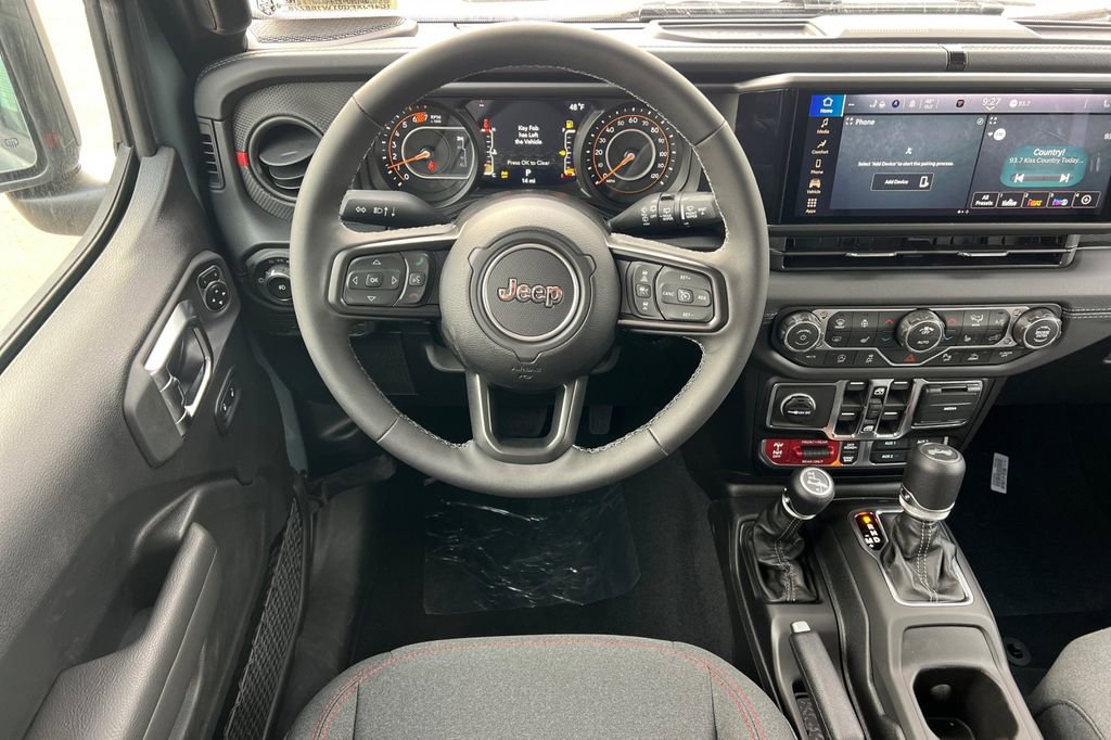 Used 2026 Jeep Wrangler Unlimited Rubicon w/ Safety Group AWD/4WD image 14