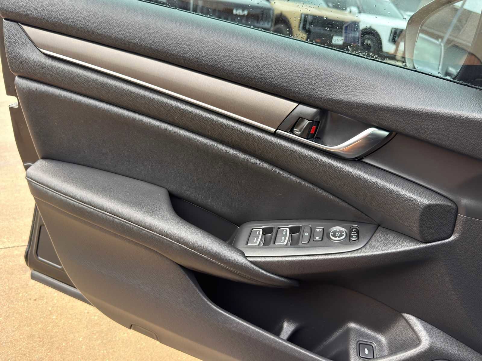 Used 2020 Honda Accord LX image 18
