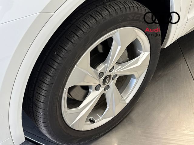 Used 2025 Audi Q5 2.0T Premium Plus w/ Premium Plus Package image 6