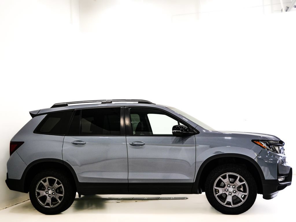 Used 2024 Honda Passport TrailSport image 5