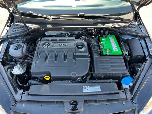 Used 2015 Volkswagen Golf TDI SEL FWD image 31