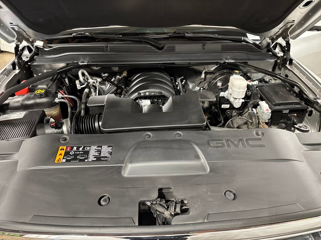 Used 2020 GMC Yukon SLT w/ Open Road Package AWD/4WD image 33