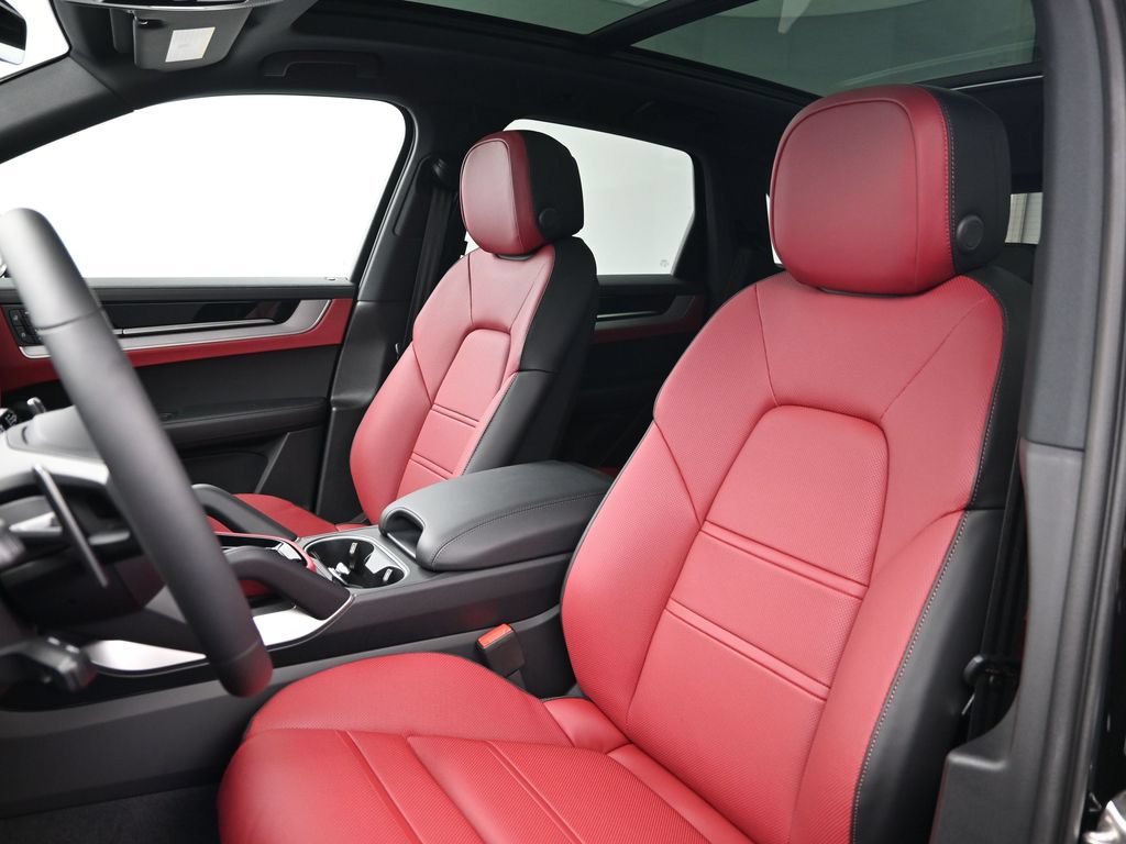 New 2026 Porsche Cayenne E-Hybrid AWD/4WD image 5
