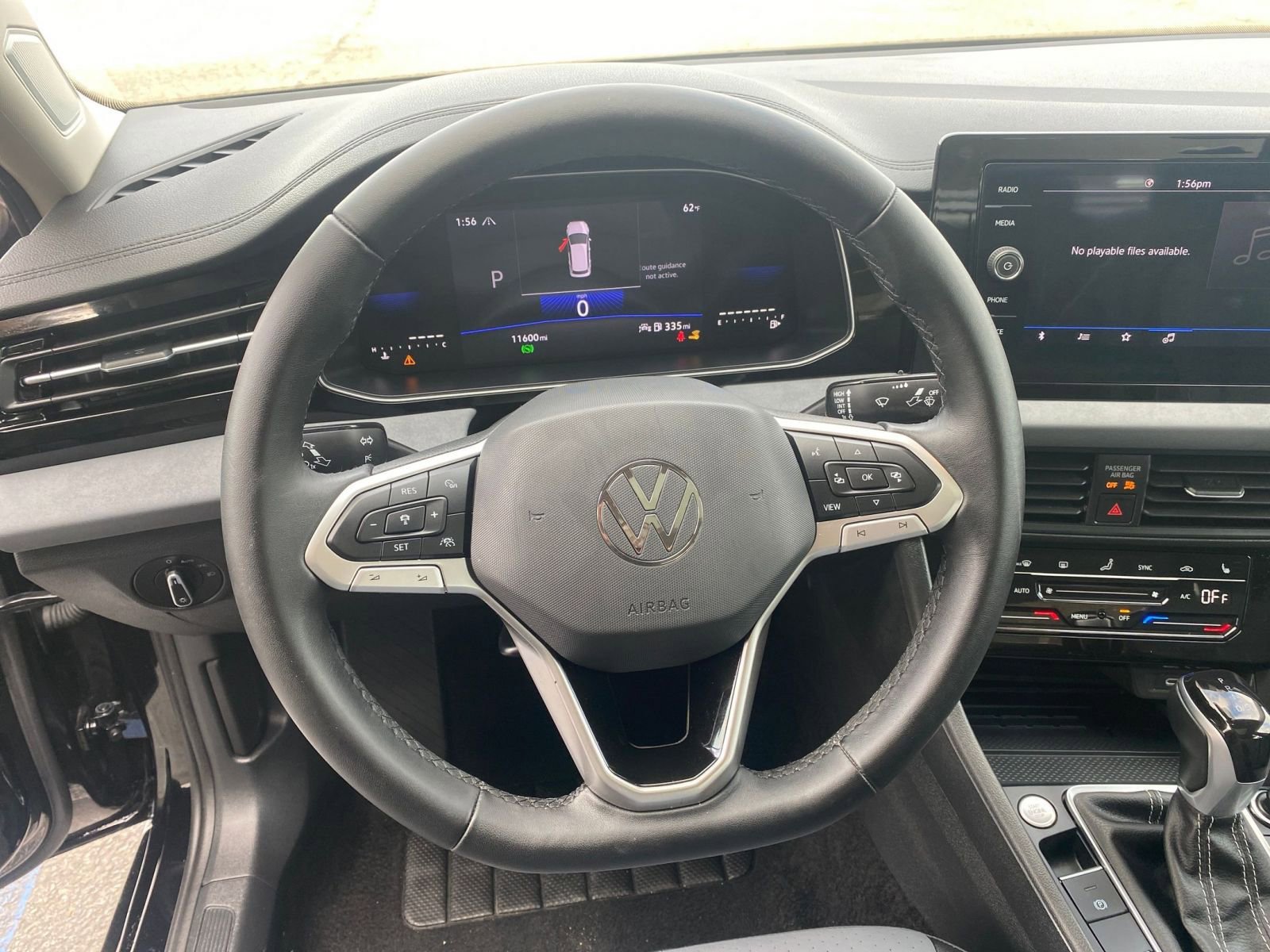 Used 2025 Volkswagen Jetta SE image 28