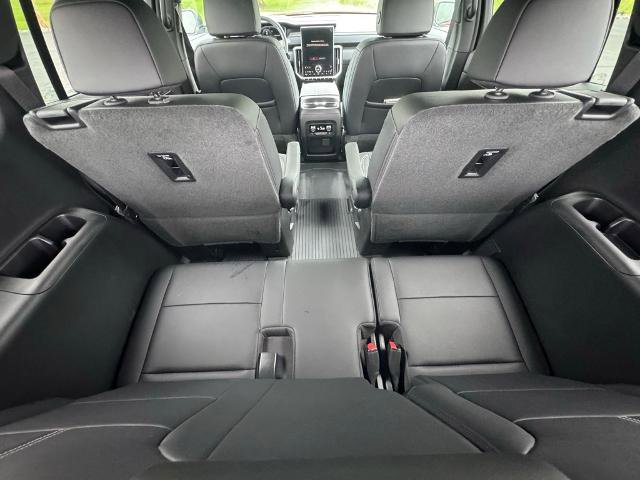 New 2025 GMC Acadia Elevation w/ Elevation Premium Package image 36