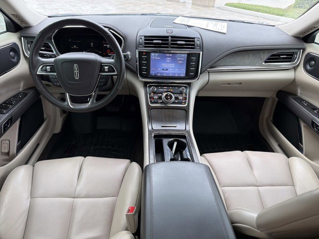 Used 2020 Lincoln Continental w/ Premium Package FWD image 26