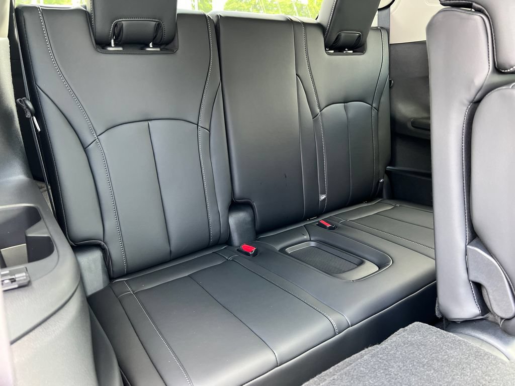 New 2027 INFINITI QX60 Luxe w/ Cargo Package FWD image 19