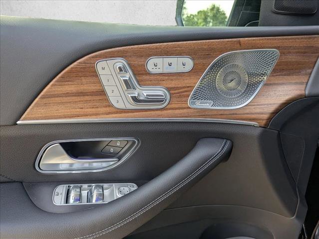Certified 2025 Mercedes-Benz GLE 350 4MATIC image 4