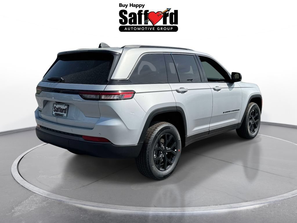 New 2026 Jeep Grand Cherokee Altitude AWD/4WD image 9