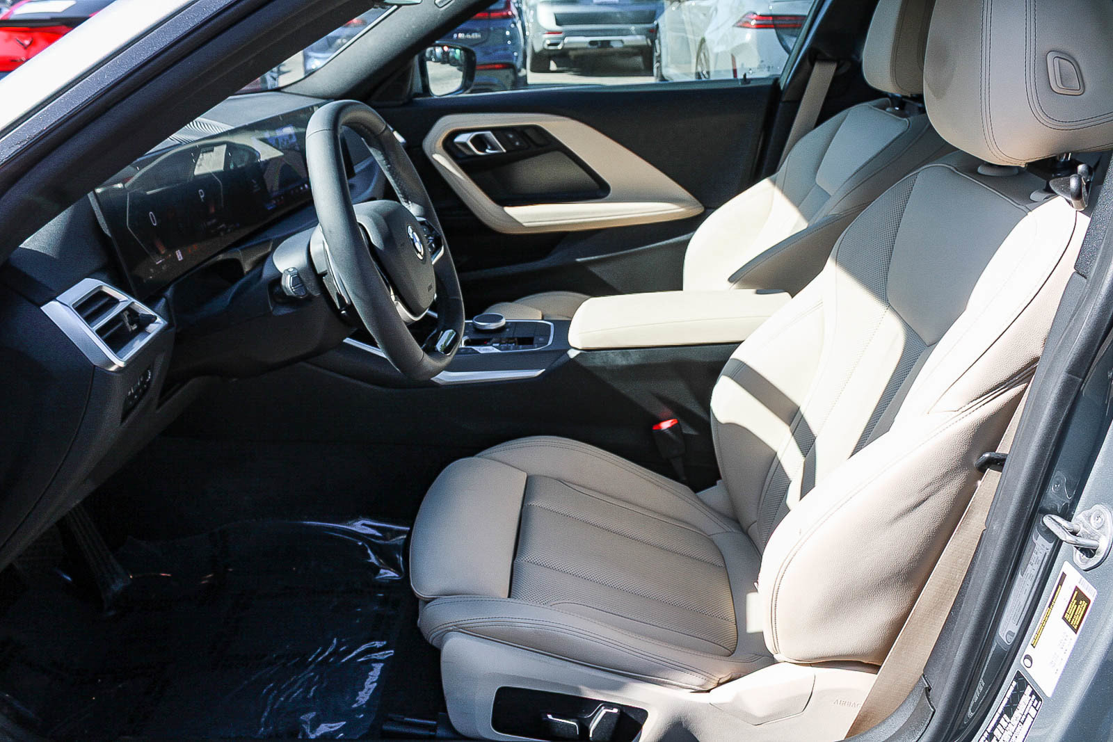 Used 2025 BMW 230i Coupe w/ Convenience Package RWD image 16