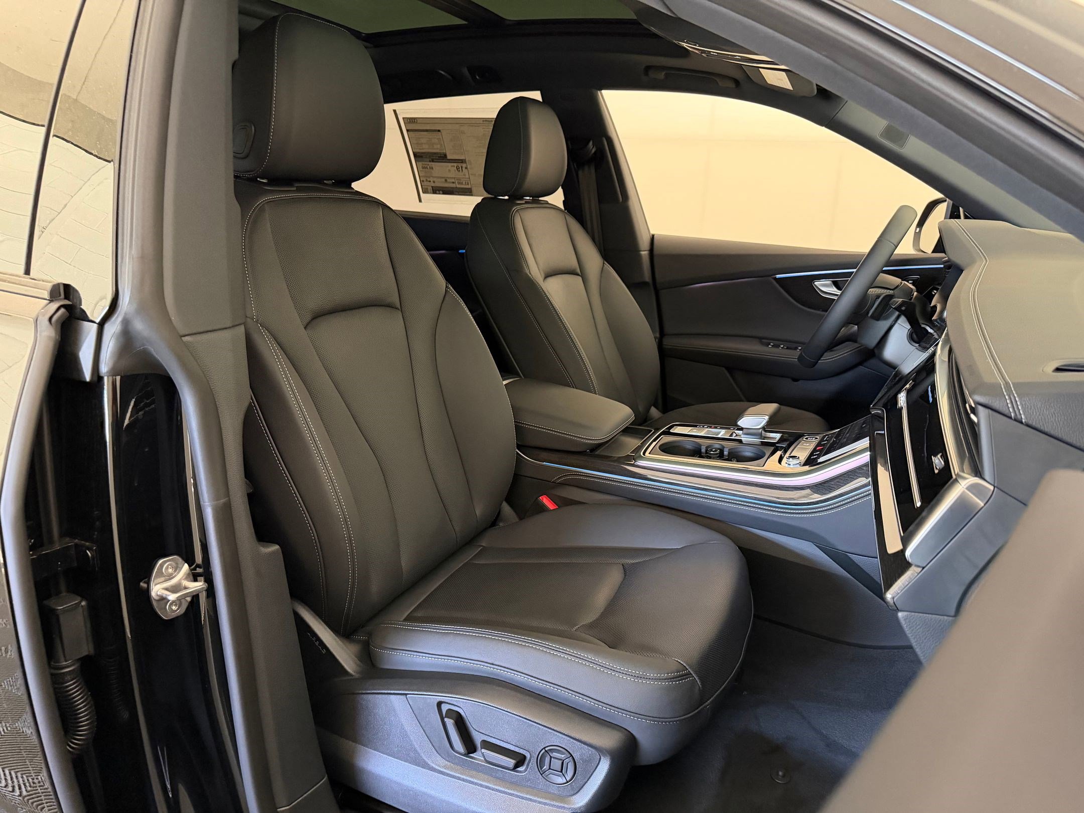 New 2026 Audi Q8 Premium Plus AWD/4WD image 34