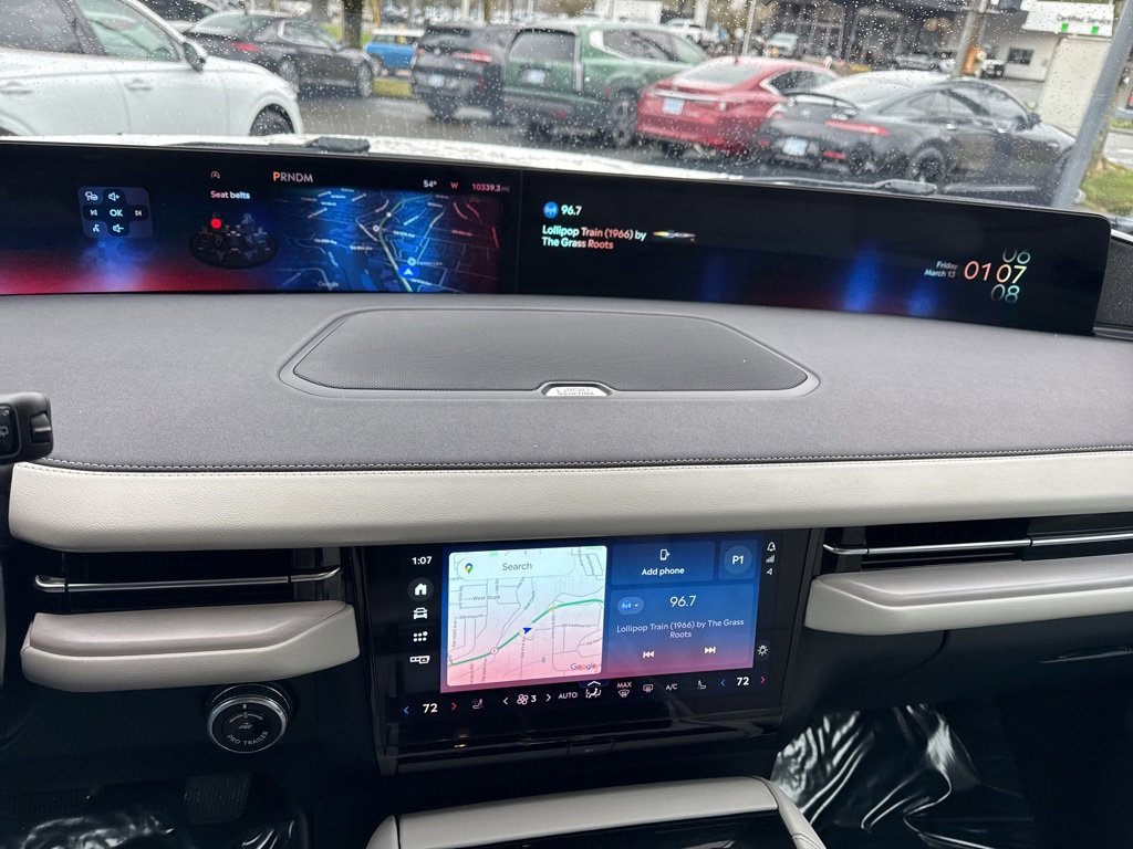 Used 2025 Lincoln Navigator L Reserve image 26