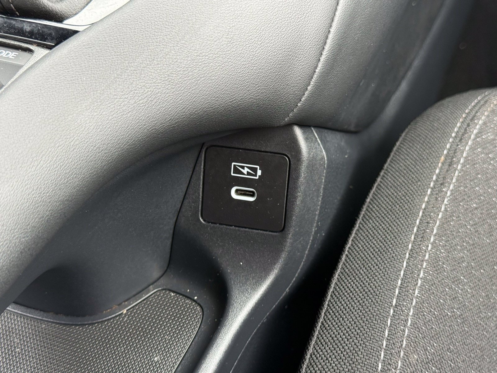Used 2024 Honda HR-V LX image 28