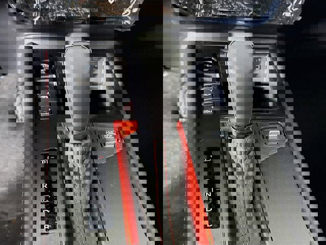 New 2026 Nissan Kicks SR w/ Cold Weather Package image 14