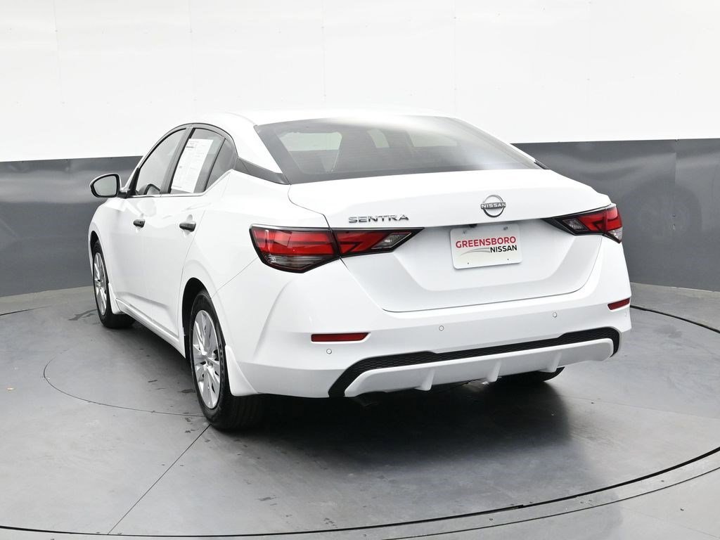 Used 2025 Nissan Sentra S image 5