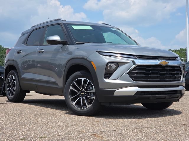 New 2026 Chevrolet TrailBlazer LT w/ Convenience Package AWD/4WD video 2