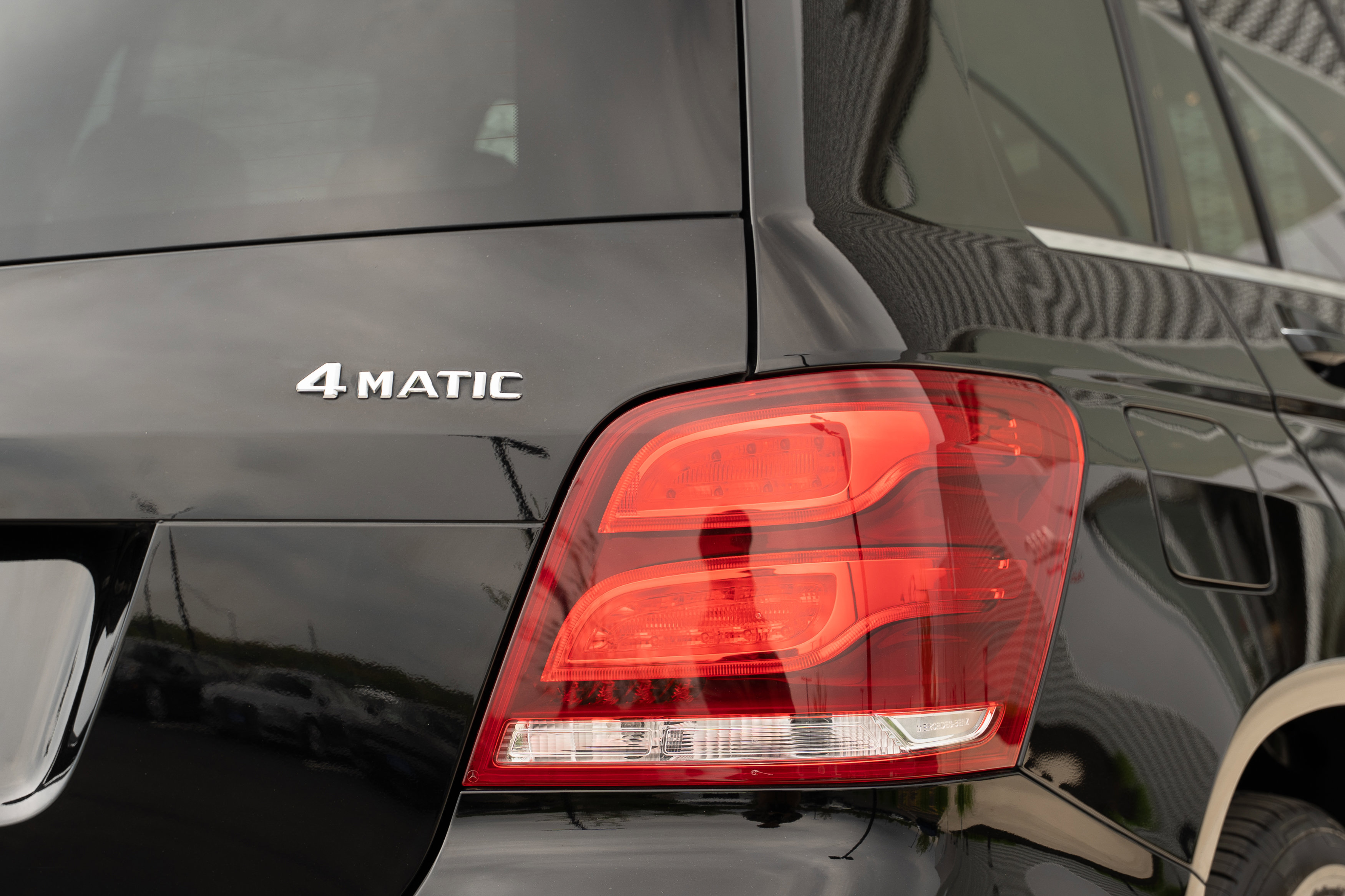 Used 2015 Mercedes-Benz GLK 350 4MATIC image 30