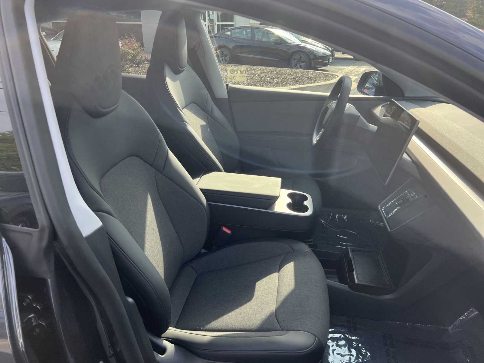 Used 2026 Tesla Model Y 2WD image 25