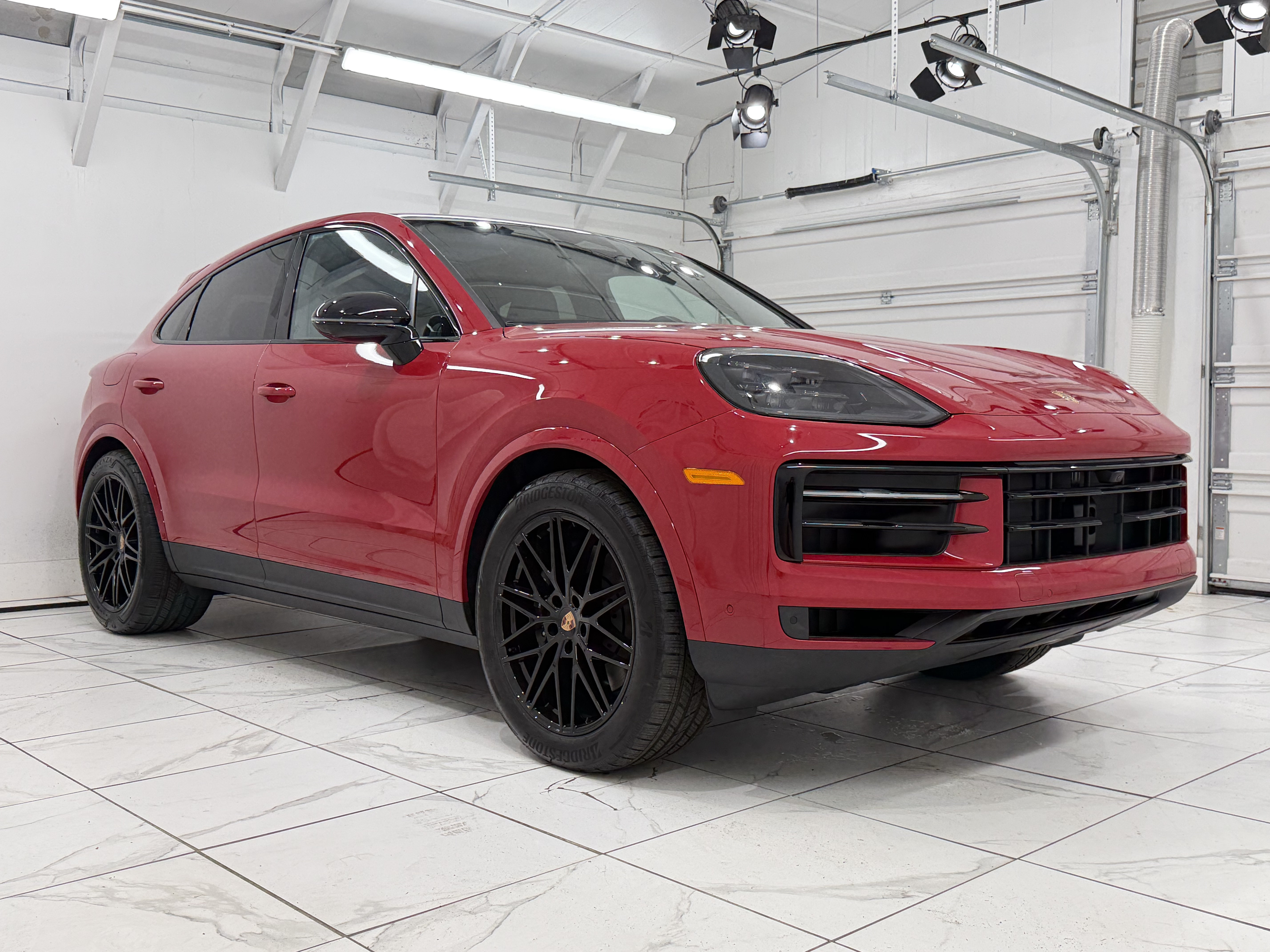 New 2026 Porsche Cayenne Coupe AWD/4WD image 10