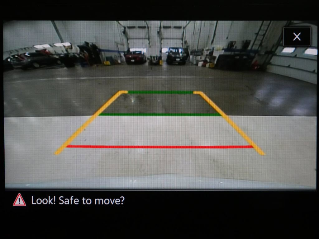 Used 2025 Volkswagen Taos SE AWD/4WD image 17