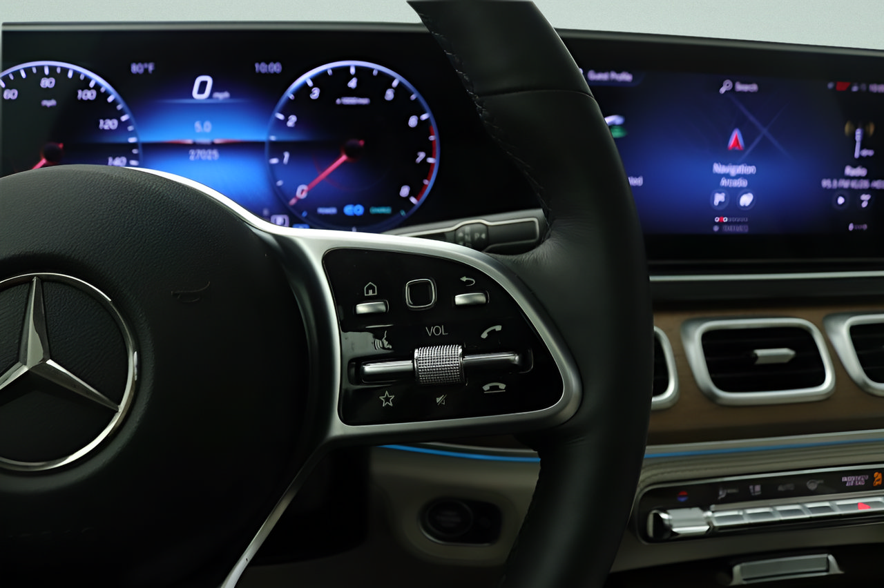 Certified 2022 Mercedes-Benz GLE 580 4MATIC image 12