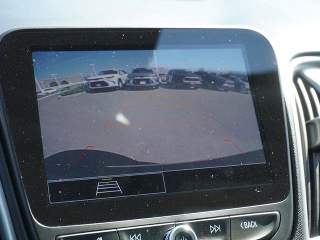 Used 2022 Chevrolet Malibu LS w/ Driver Confidence Package II image 22