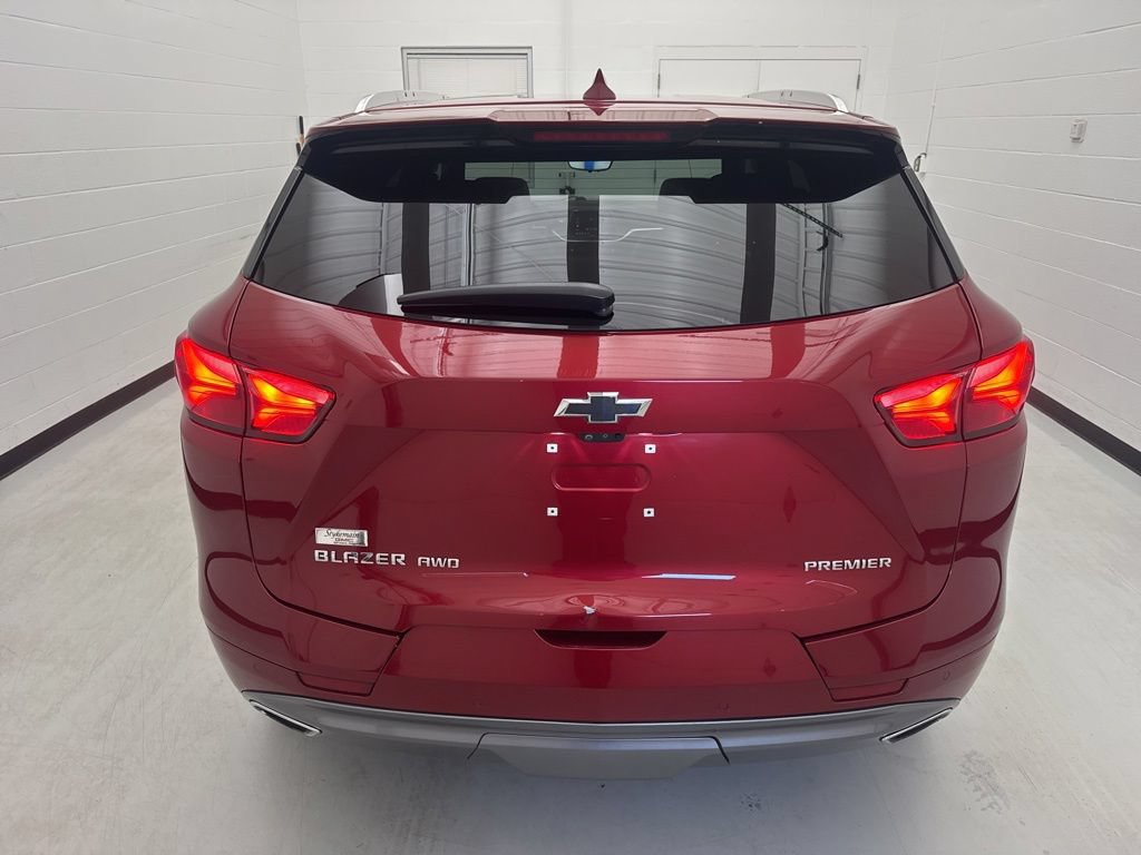 Used 2019 Chevrolet Blazer Premier w/ Sun and Wheels Package AWD/4WD image 11