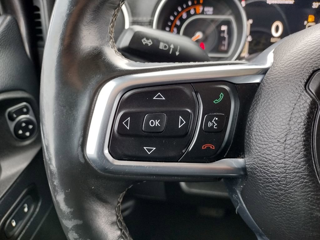 Used 2018 Jeep Wrangler Unlimited Sahara image 22