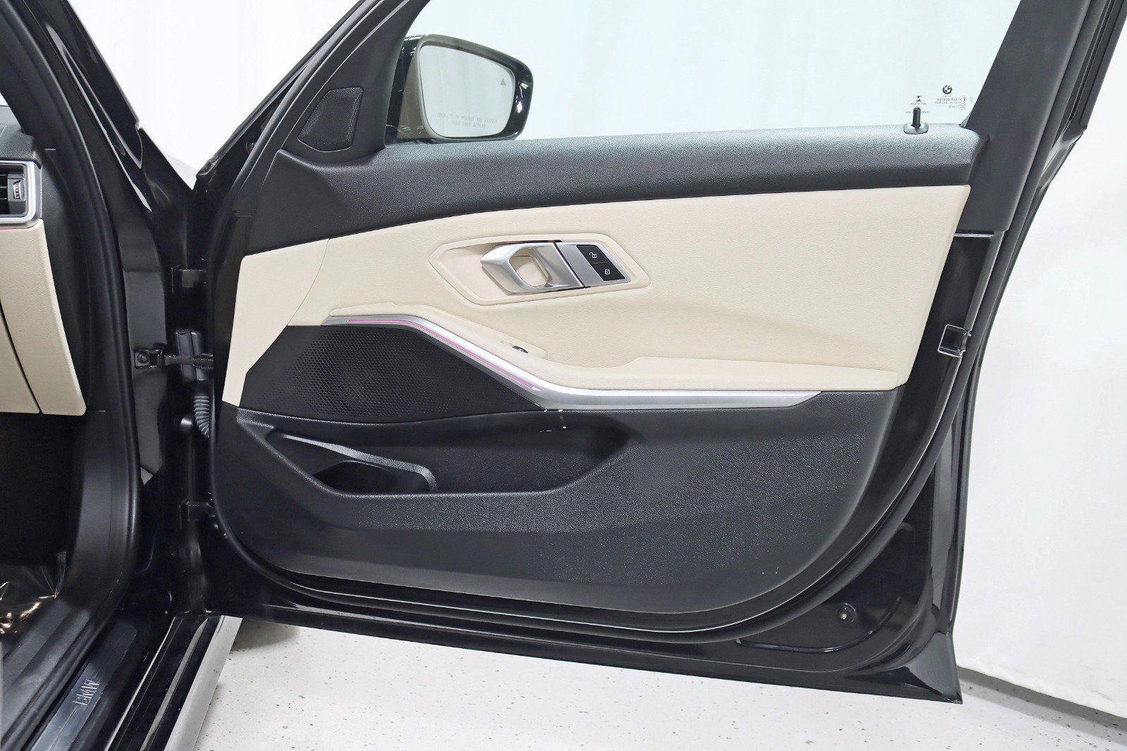 Used 2023 BMW 330i 330i-Premium Package w/ Premium Package image 35