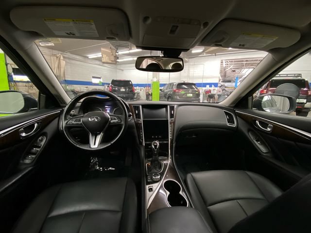 Used 2018 INFINITI Q50 Luxe AWD/4WD image 29