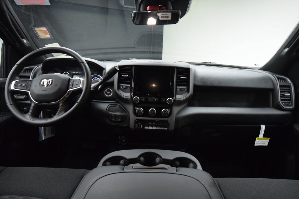 New 2026 RAM 3500 Tradesman AWD/4WD image 38