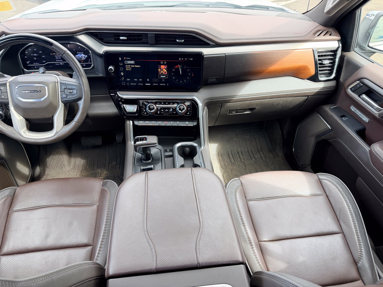 Used 2024 GMC Sierra 1500 Denali AWD/4WD image 30