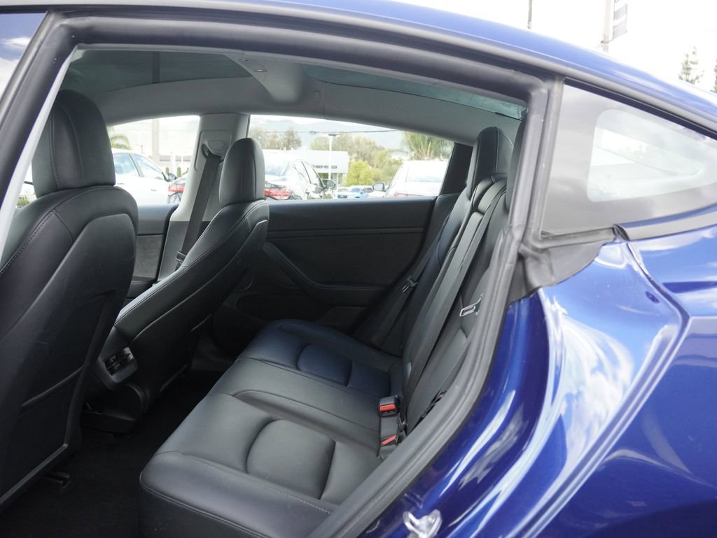Used 2022 Tesla Model 3 RWD image 15