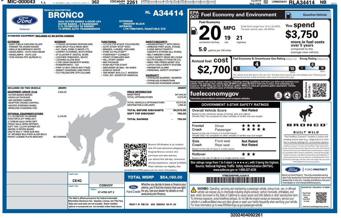 Used 2024 Ford Bronco Outer Banks AWD/4WD image 2