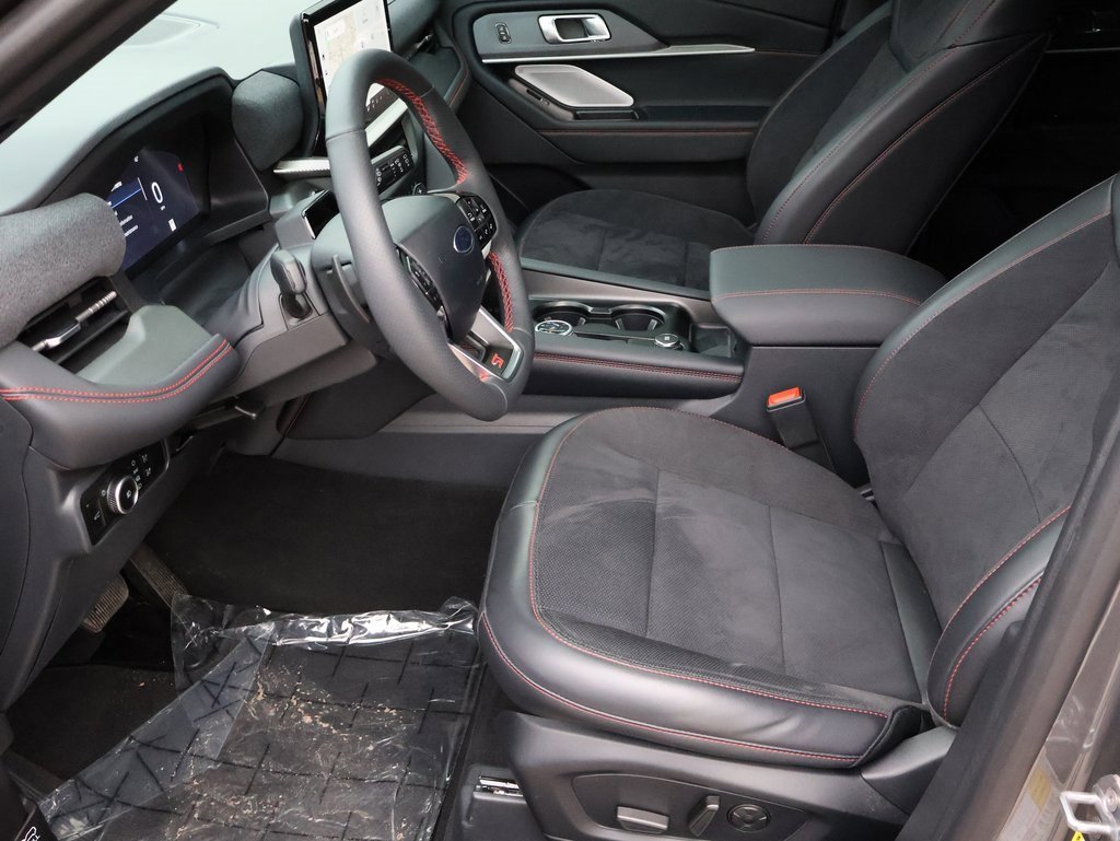 Used 2025 Ford Explorer ST w/ Sun And Sound Package image 41