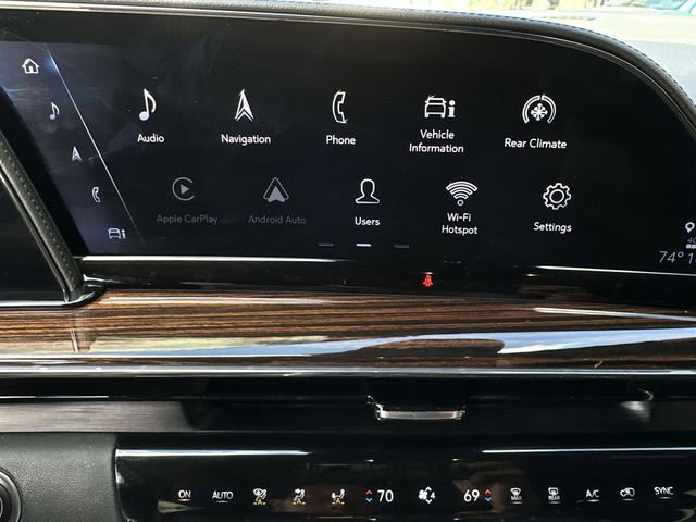 Used 2022 Cadillac Escalade Premium Luxury w/ LPO, Illumination Package RWD image 24