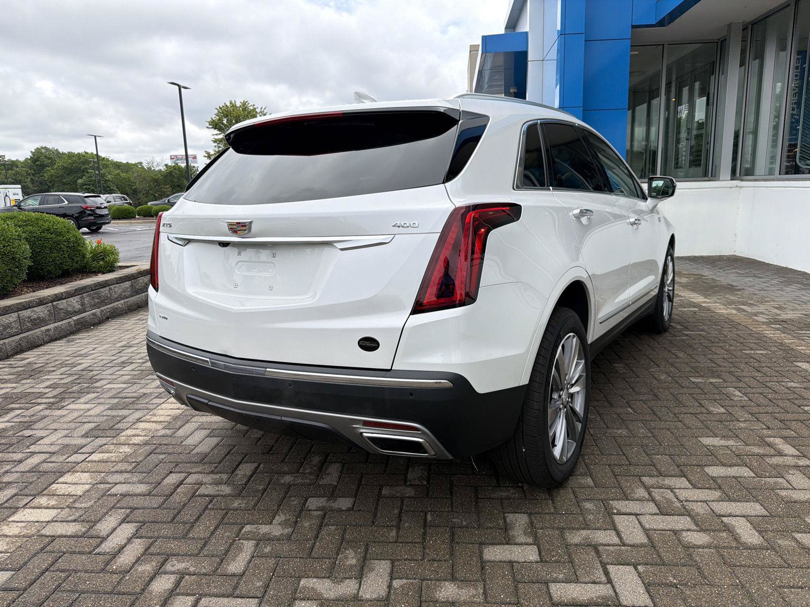 Used 2025 Cadillac XT5 Premium Luxury AWD/4WD image 5