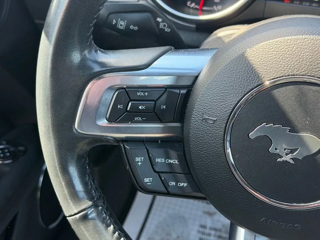 Used 2022 Ford Mustang Premium image 17