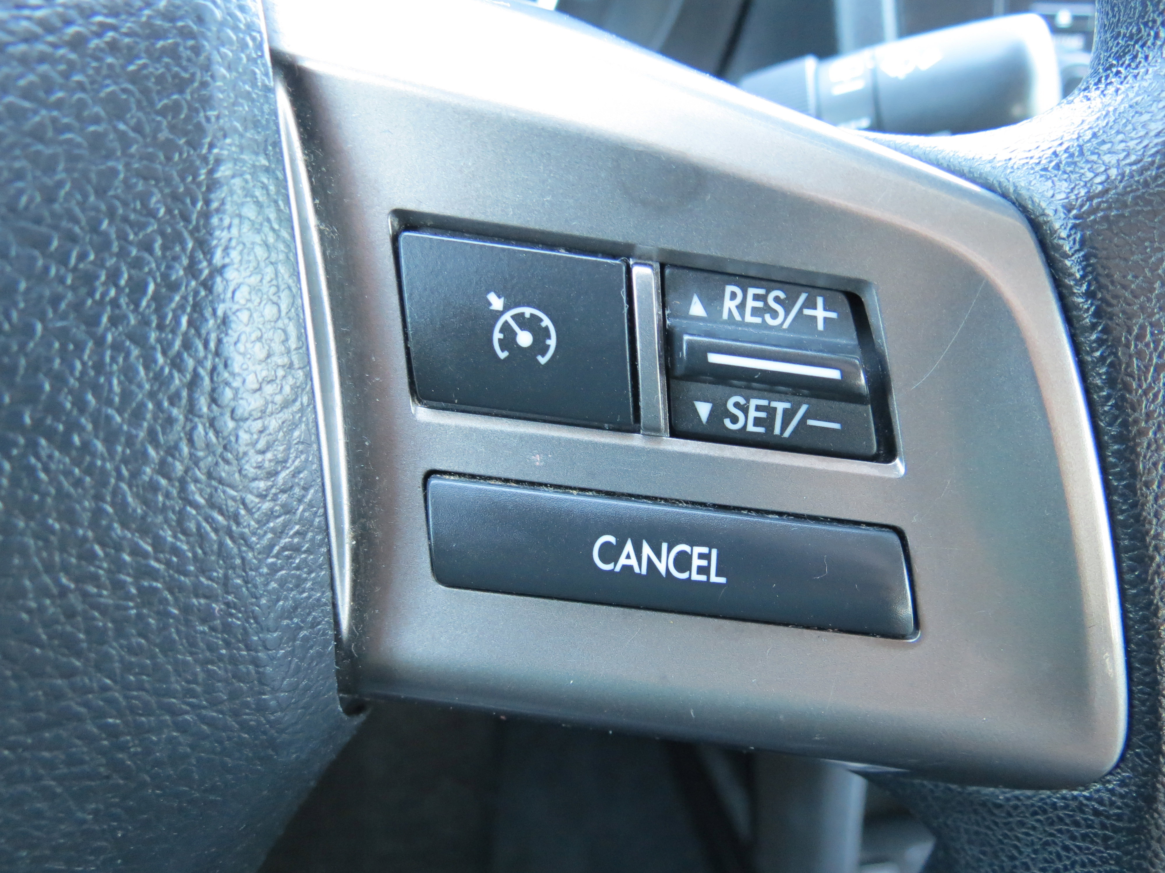 Used 2015 Subaru Forester 2.5i Premium w/ All-Weather Package AWD/4WD image 13