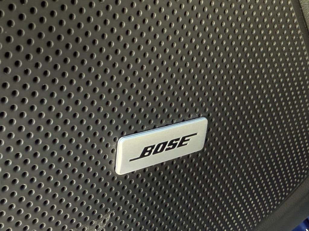 Used 2020 Chevrolet Camaro LT w/ Technology Package image 13