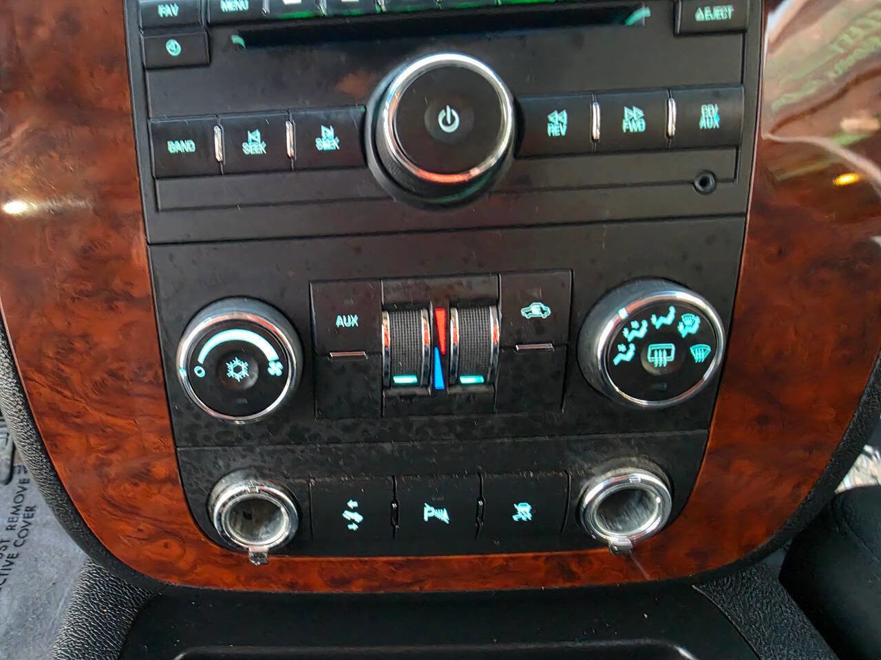 Used 2008 Chevrolet Tahoe LT w/ Convenience Package 1 image 44