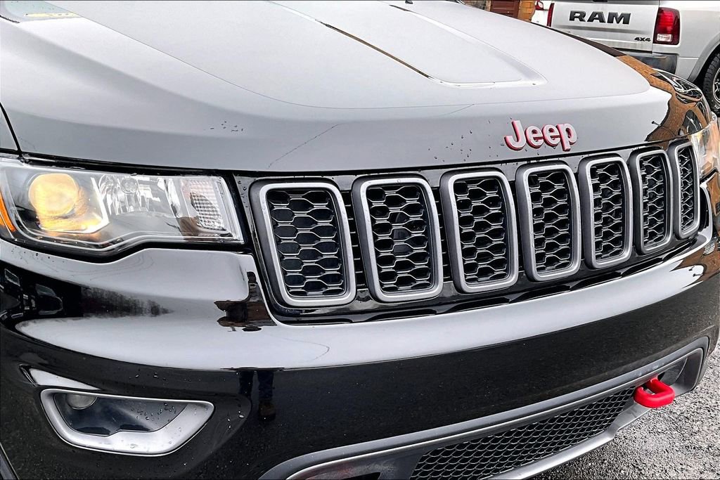 Used 2021 Jeep Grand Cherokee Trailhawk image 28