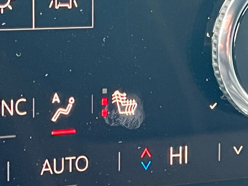 New 2025 GMC Acadia Elevation image 26