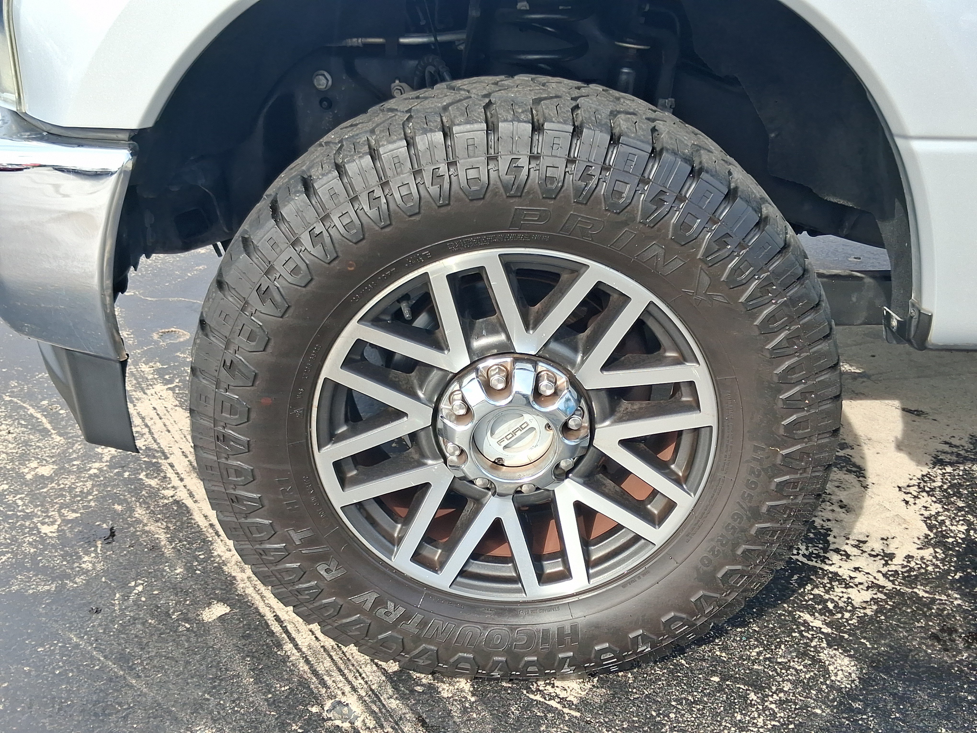 Used 2018 Ford F250 XLT w/ XLT Premium Package AWD/4WD image 8