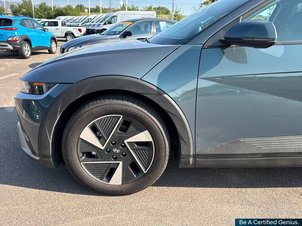 Used 2025 Hyundai Ioniq 5 SE image 27