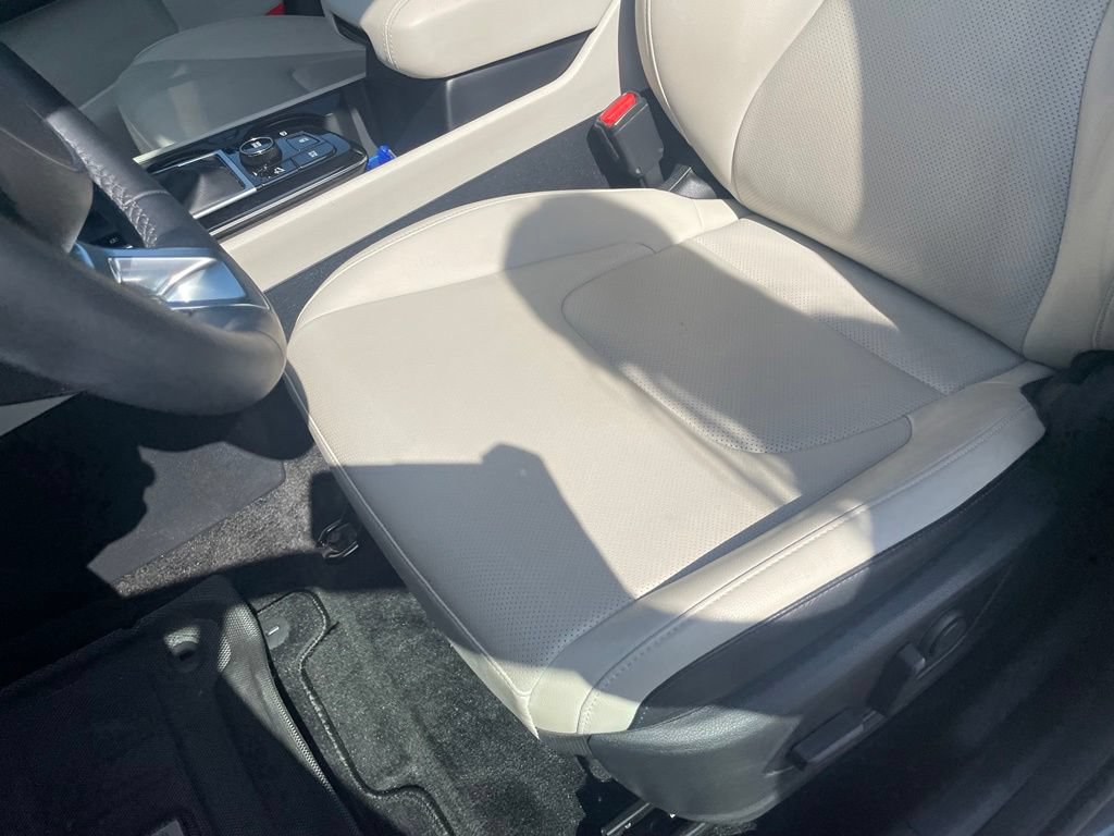 Used 2024 Kia Sportage EX FWD image 23