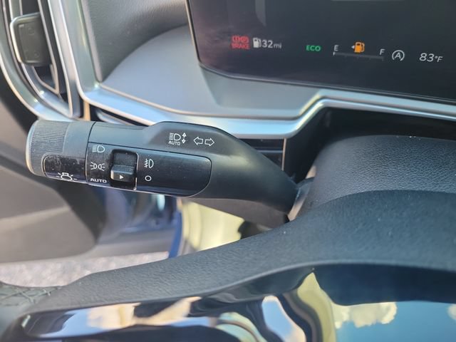 Used 2024 Kia Sorento SX FWD image 27