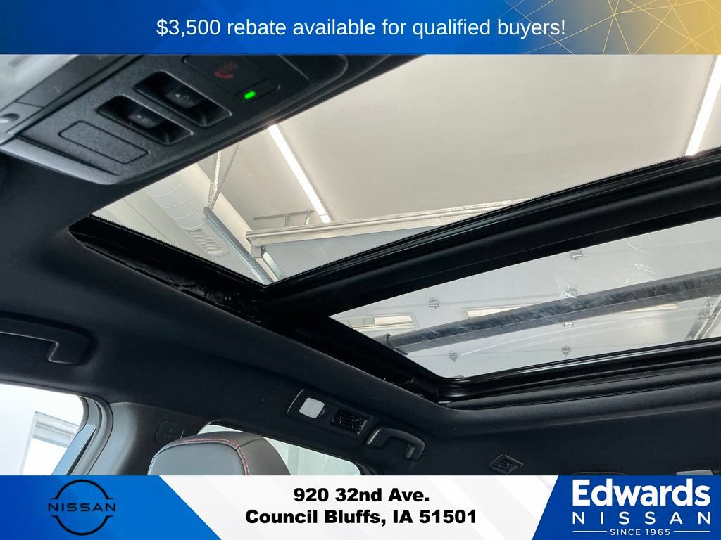 New 2026 Nissan Pathfinder Rock Creek w/ Rock Creek Premium Package AWD/4WD image 33