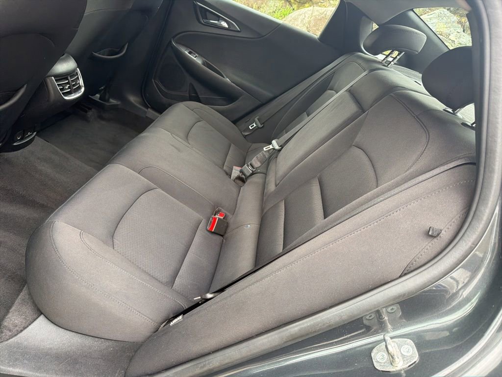 Used 2018 Chevrolet Malibu LT FWD image 18